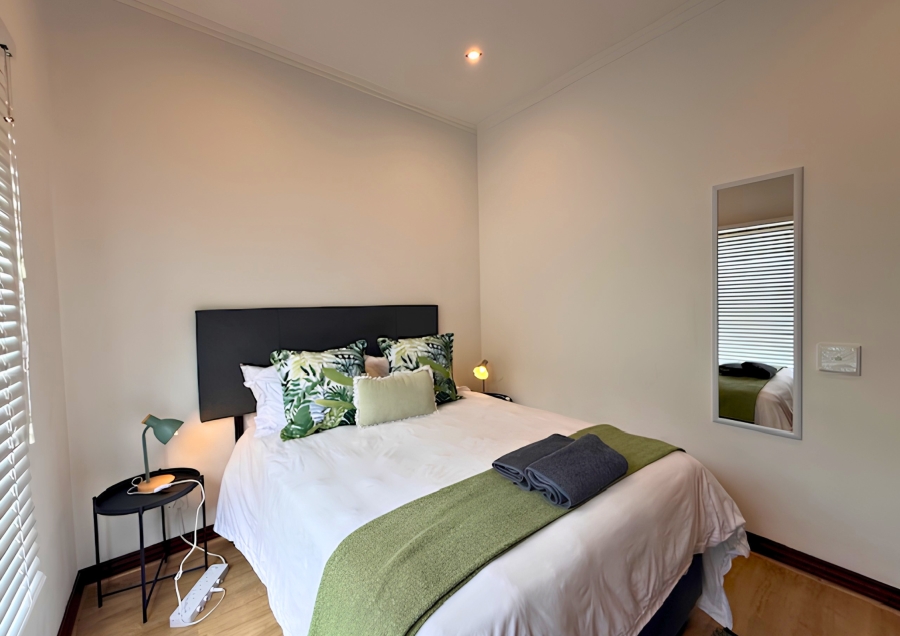 2 Bedroom Property for Sale in Beachfront Western Cape